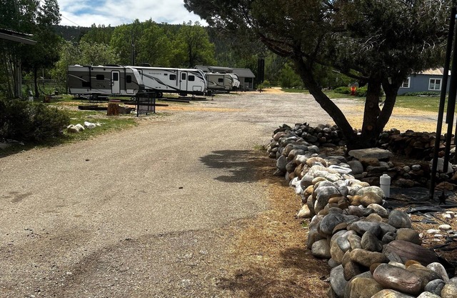 Historic Mora Inn and RV Park