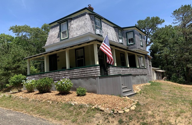 Historic Oak Bluffs home, short walk to town, beach, and harbor.
