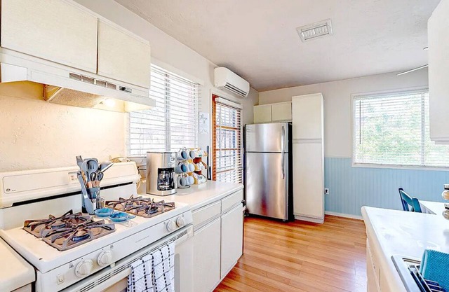 Historic Retro Modern Guesthouse + 1BA Tucson Retreat - Low Summer Rates! 🏡