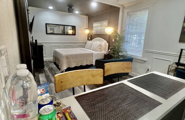 Historic Romance Studio B