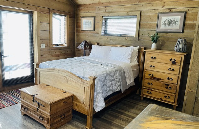 Historic Westcliffe Outpost Loft