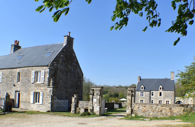 Historical heritage 3 km from the sea, the Manoir de Barneville