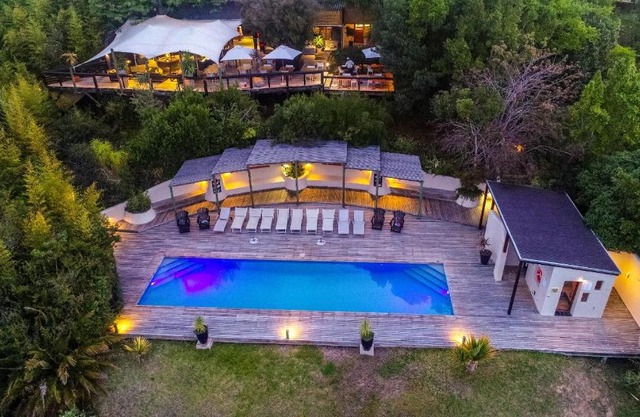Hog Hollow Country Lodge