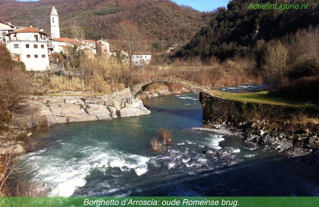 holiday home Italian Riviera free WiFi hiking cycling nature beach forest
