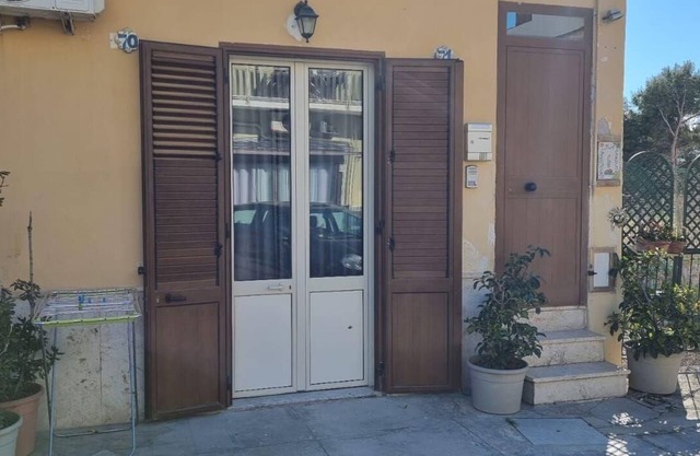 Holiday apartment Isola delle Femmine for 1 - 3 persons with 1 bedroom - Holiday apartment in one or