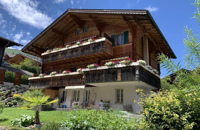 Holiday apartment Lenk im Simmental for 1 - 5 persons with 2 bedrooms - Holiday apartment