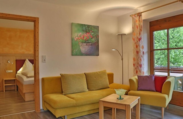 Holiday apartment Alpenblick (L) 50 sqm - Alpenstern Finy, organic guest house