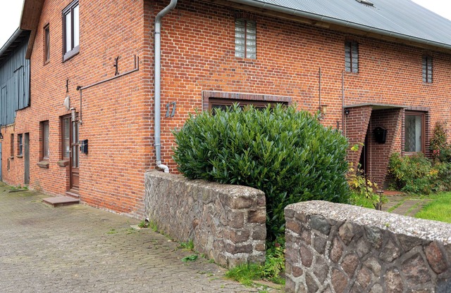 Holiday Apartment 'Hamdorf, Hauptstraße Oben' with Wi-Fi