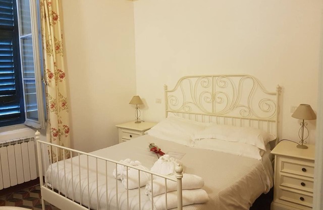 Holiday apartment Finale Ligure for 1 - 4 persons with 1 bedroom - Holiday apartment in one or multi