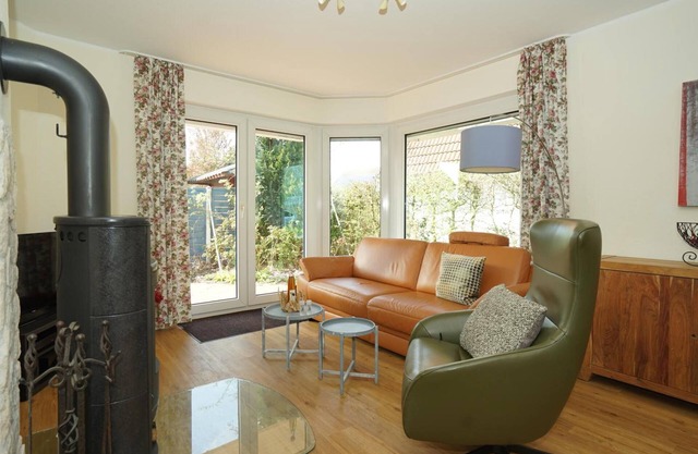 Holiday Apartment "Kiebitz Mit Sauna" with Private Terrace, Private Garden & Wi-Fi