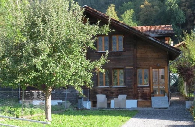 Holiday apartment Meiringen for 1 - 6 persons with 3 bedrooms - Twin house