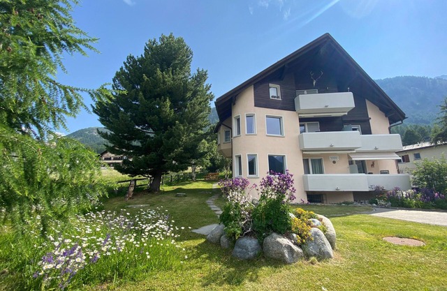 Holiday apartment Pontresina for 1 - 3 persons with 1 bedroom - Holiday apartment in one or multi-fa