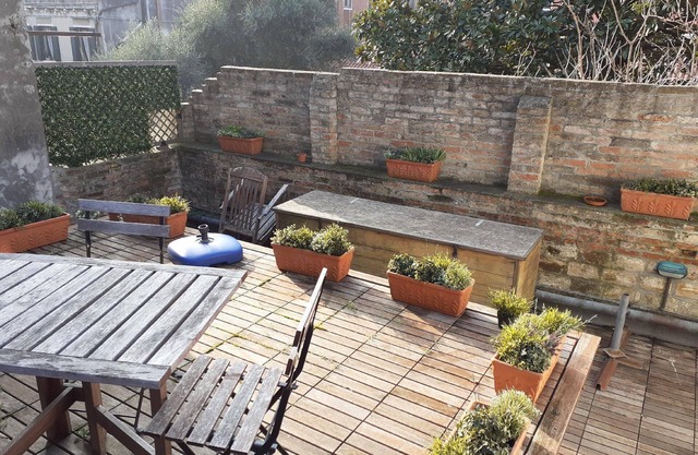 Holiday apartment Venezia for 1 - 3 persons with 2 bedrooms - Holiday apartment in one or multi-fami