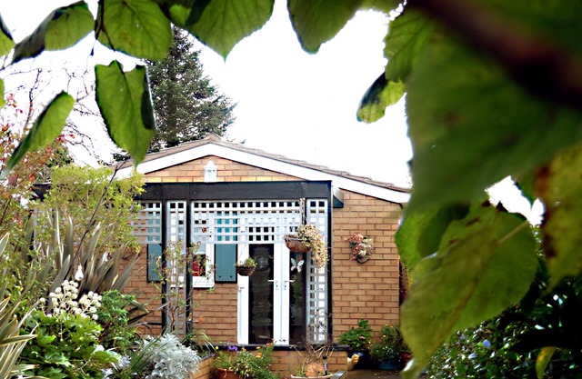 Holiday Cottage - The Villa in Neston