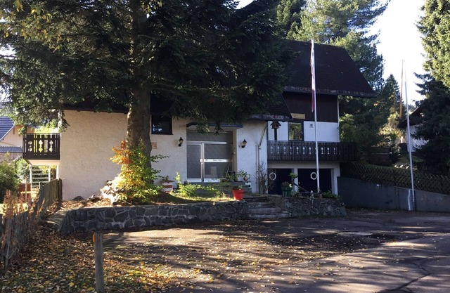 Holiday Home 'Haus vor Anker' with Mountain View, Private Garden & WiFi