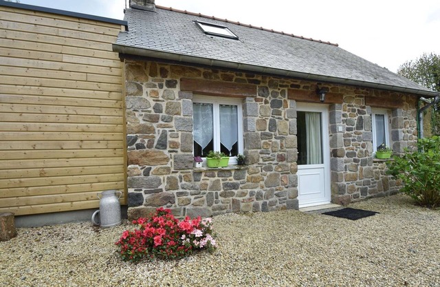 Holiday Home Saint-Gilles near Beach