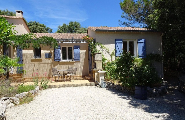 Holiday house Garrigues Ste Eulalie for 1 - 6 persons with 3 bedrooms - Holiday home