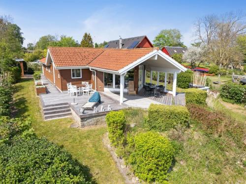 Holiday Home Brunman - 10m to the fjord by Interhome