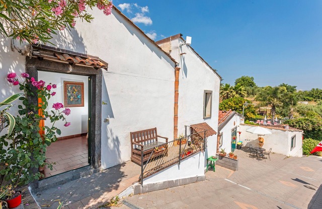 Holiday Home 'Casa Rurale' with Sea View, Wi-Fi and Air Conditioning