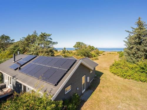 Holiday Home Carmen - 25m from the sea by Interhome