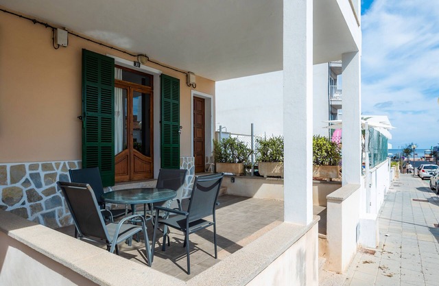 Holiday Home 'Casa Tradicional Can Picafort' with Private Garden, Balcony and Wi-Fi
