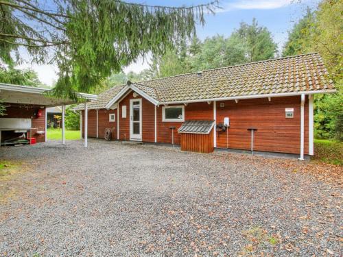 Holiday Home Ellica - 50km from the sea by Interhome