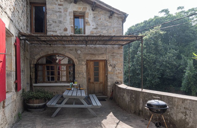 Holiday Home 'Maison De Village - L'Externat' with Private Terrace, Wi-Fi and Air Conditioning