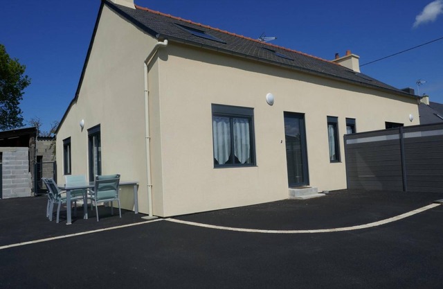 Holiday Home 'Gite 1 L Logis Des Grenouilles' with Private Terrace and Wi-Fi
