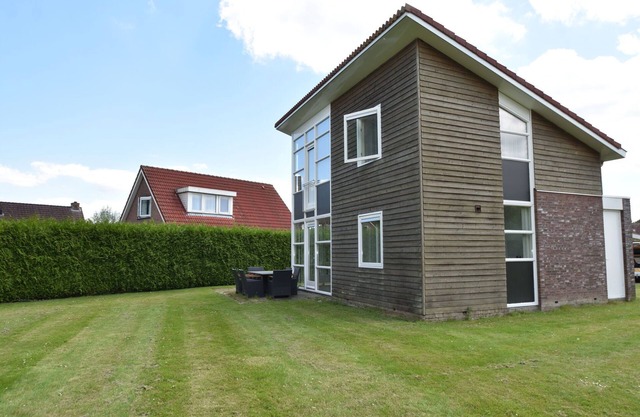 Holiday Home in Flevoland with Pool