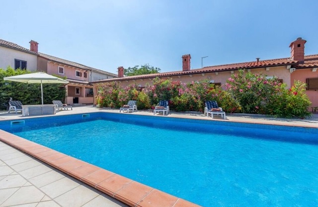 Holiday Home in Loborika with Terrace, Air condition, WIFI, Washing machine (3642-1)