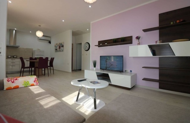 Holiday Home in Poreč with Terrace, Air condition, WIFI, Dishwasher (4400-7)