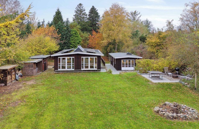 Holiday home in prime location by Isefjord
