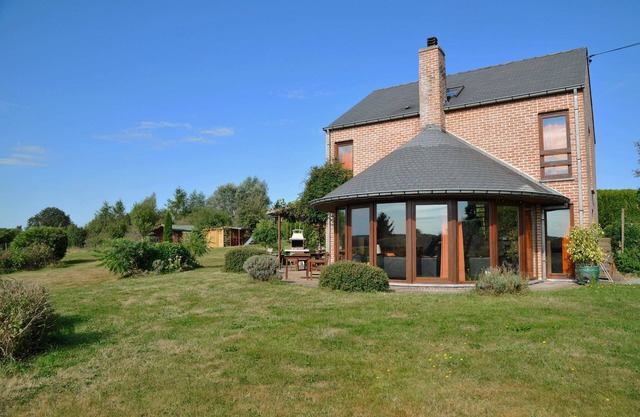 Holiday Home in Somme-Leuze with Pool & Sauna