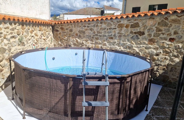 Holiday Home 'La Casa Del Médico' with Mountain Views, Private Pool and Wi-Fi