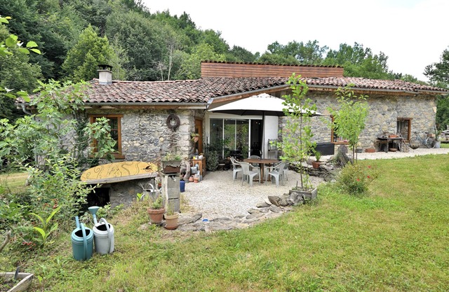 Holiday Home 'La Mouline' with Mountain View, Wi-Fi and Air Conditioning