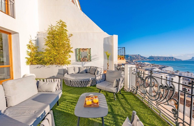 Holiday Home 'Mimar Altea Exclusive' with Sea View, Wi-Fi and Air Conditioning