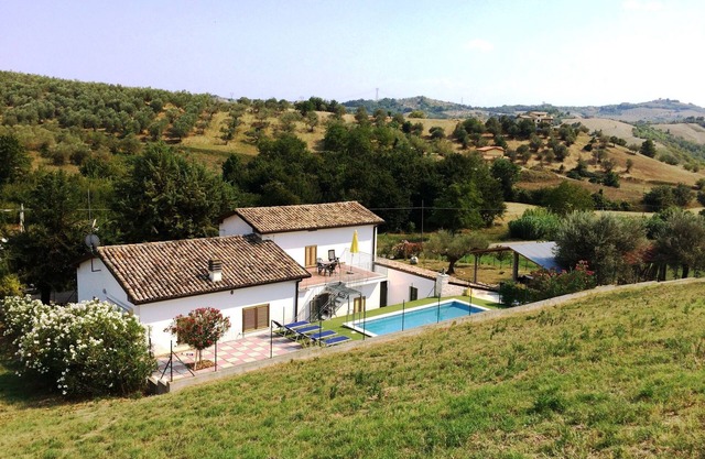 Holiday Home Picciano near Medieval Towns
