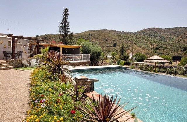 Holiday Home 'Silêncio' with Mountain View, Wi-Fi and Air Conditioning