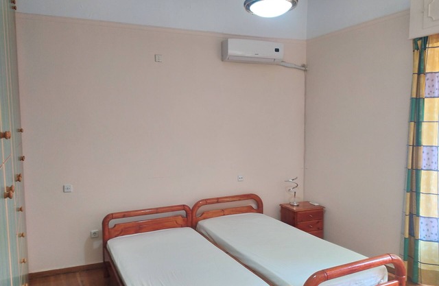 Holiday Home 'Vacancy Home Athens' with Private Terrace, Wi-Fi and Air Conditioning