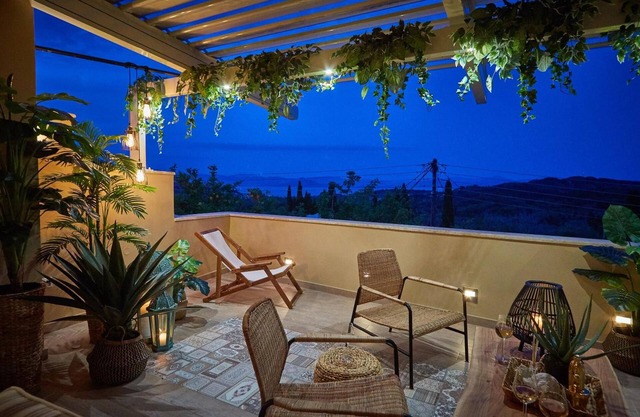 Holiday Home 'Village House Lianelia Luxury' with Sea View, Wi-Fi and Air Conditioning