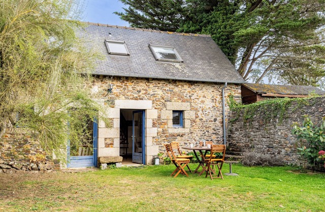 Holiday Home 'Ville Daniel' with Private Terrace, Private Garden and Wi-Fi