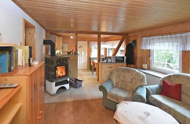 Holiday Home with Parking