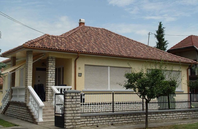 Holiday home with terrace and air conditioning