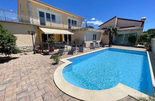 Holiday home with pool