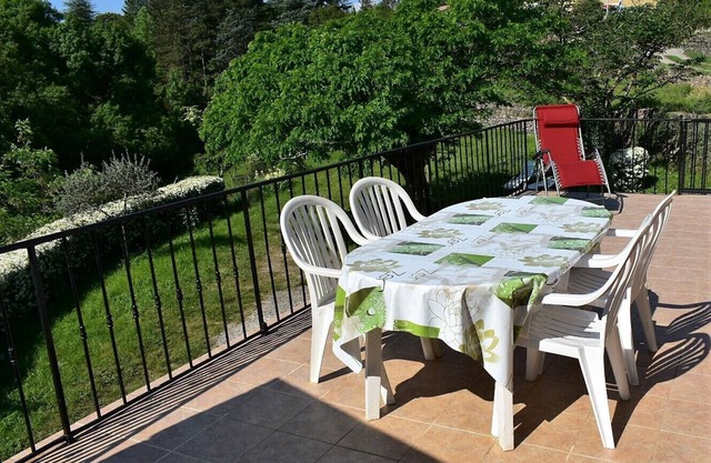 Holiday house, authentic, family - in the heart of Southern Ardèche