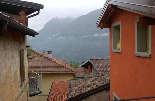 Holiday house Carlazzo for 4 - 5 persons with 2 bedrooms - Holiday house