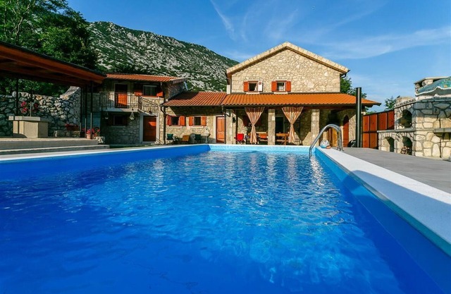 Holiday house Drivenik for 2 - 8 persons with 4 bedrooms - Holiday home