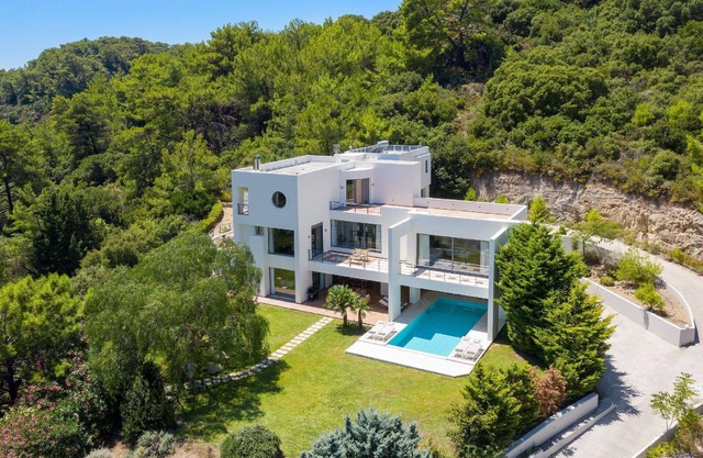 Holiday house Ialysos for 1 - 10 persons with 4 bedrooms - Holiday house