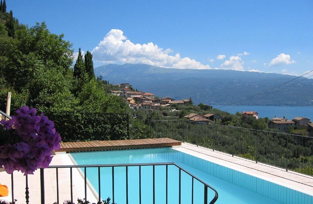 Holiday house Toscolano-Maderno for 1 - 6 persons with 3 bedrooms - Holiday house