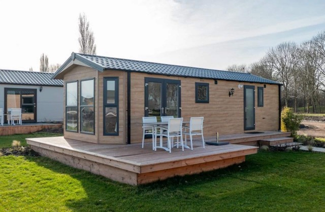 Holiday house Kerkdriel for 1 - 4 persons with 2 bedrooms - Holiday home